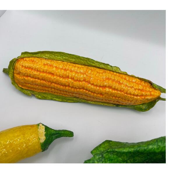 Mexican Paper Mache Vegetables Set Food Corn Lettuce Pepper Kitchen Decor Carrot - Picture 5 of 9